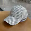 26 Nuevas Gorras de Béisbol a Cuadros Suaves Estilo Coreano Primavera/Verano para Mujeres y Parejas, Gorra de Pico Adelgazante para Cara para Hombres
