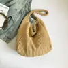 Bolso de Estilo Veraniego 2025 de Aspecto Elegante, Bolso Cubo de Hombro Rayado de Gran Capacidad, Bolso Casual de Mano para el Brazo a la Axila