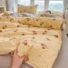 Juego de Cama Nuevo de Hilo Puff de Cuatro Piezas 2026, Lavable a Máquina, Juego de Sábana y Funda Nórdica con Estampado de Dibujos Animados de Tres Piezas para Dormitorio del Hogar