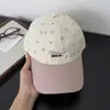 Gorra de Béisbol con Parches Estilo Coreano Bordado de Flores Pequeñas y Letras para Mujer Primavera/Verano Circunferencia de Cabeza Grande Visera Versátil para Adelgazar la Cara
