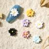 Nuevo Arte de Uñas de Girasol Margarita Pequeña Cara Sonriente Rojo Cibernético Siete Colores Lindo Dibujo Animado Joyería de Uñas Murakami Tridimensional