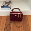 Bolso de un solo hombro de moda 2026 Nuevo Bolso de caja moderno Patrón de diamantes Bolso de un solo hombro simple y versátil para mujer Bolso cruzado