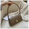 Bolso Nuevo Tipo Baguette Bolso Cuadrado Pequeño Salida Casual 2026 Moda Coreana Bolso Pequeño Simple Bolso Nuevo de Hombro Bolso de Axila