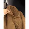 Nueva chaqueta corta de borrego, cálida, estilo retro, en color café, perfecta para figuras petite.