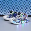 Sandálias Fechadas para Meninos Ultraman Zero Verão 2026 Sapatos de Praia Esportivos Brilhantes para Crianças Meninos