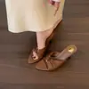 Primeiro Encontro com Sapatos de Salto Alto para Mulheres, Novo Estilo Verão 2026, Sandálias Largas para Pés Largos, Roupa de Exterior Estilo Francês