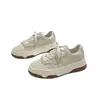 Zapatillas blancas de suela gruesa y punta redonda para mujer, nuevo diseño casual de bloques de color para otoño 2026, hace que los pies parezcan más pequeños, zapatillas deportivas versátiles estilo ins