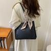 Bolsa grande capacidade estilo ocidental moda all-matching 2023 outono e inverno novo lenço de seda bolsa de ombro portátil bolsa tote