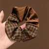 Scrunchies da moda e casuais para outono/inverno, elásticos de cabelo estilo coreano para coques, nova coleção 2026, elásticos de cabelo oversized com um visual sofisticado para mulheres