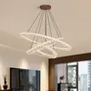 Lámpara de Sala de Estar Modelo Nuevo 2026 con un Toque de Alta Gama, Nueva Lámpara Colgante de Lujo, Lámpara Colgante para Escaleras, Lámpara de Comedor Artística Creativa y Única