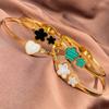 Europeo y Americano Simple Acero Inoxidable Acero de Titanio Fritillaria Trébol de Cuatro Hojas Galvanizado Pulsera de Alta Edición para Mujer Pulsera Abierta de Alto Sentido Fabricantes
