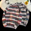 Suéter de punto a rayas con cuello redondo de moda para otoño e invierno, diseño de bloques de color retro callejero americano, tejido para parejas, nuevo modelo 2026