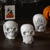 Molde de Silicona para Adornos de Velas Aromáticas con un Diseño de Calavera Aterradora, Tapando Orejas, Ojos y Boca para Evitar Escuchar, Ver y Hablar
