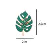 Broche de dibujos animados lindo insignia de personalidad combinable japonesa ins ramillete femenino trébol de cuatro hojas verde pin de insignia