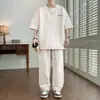Traje de Seda de Hielo de Cuello Redondo Estilo Hong Kong para Hombre, Nuevo Versátil Casual Holgado Moda de Gama Alta de Manga Corta con Pantalón Largo Conjunto de Dos Piezas para Hombre