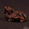 Madeira de Jujuba Fulminada Escultura Gato da Sorte Pingente Acessórios DIY Tartaruga da Fortuna Brinquedo Ornamentado Cultural Taoísta Item de Presente Chinês