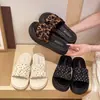 Zapatillas Nuevas de Moda Verano 2026 Estilo Chino para Mujer, Adecuadas para Combinar con Faldas, Mocasines y para Usar en Capas, Populares para Mujeres Embarazadas que Salen