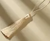 Venta al por mayor de fábrica 8 cm Marcadores de libro con borlas vintage, Bolsitas de estilo antiguo, Memorias USB, Accesorios retro, Colgantes pequeños nuevos con borlas