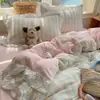 Juego de ropa de cama de cuatro piezas de algodón lavado con encaje color crema estilo japonés para niñas, funda de edredón estilo coreano, sábana bajera y funda de edredón, juego de tres piezas para dormitorio