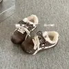 Tênis de Treino Alemão Super Grossos Quentes com Plus Veludo Feminino 2026 Novo Estilo Quente Casual Inverno Retro Sola Grossa Tênis de Plataforma Sapatos de Algodão de Duas Camadas
