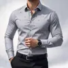 Camisa de Manga Larga con Estampado Pequeño Lavable Resistente a las Arrugas Corte Ajustado Camisa de Vestir Versátil para Viaje de Negocios Casual Banquete