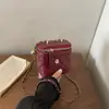 Bolso de mano de alta gama para mujer, nueva colección otoño 2026, diseño elegante y minimalista, adecuado para ir al trabajo, se puede llevar debajo del brazo o como bolso de hombro o bandolera