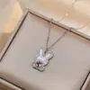 Collar para Mujer, Nuevo Colgante de Amor Transfronterizo de Moda, Diseño Nicho, Collar de Cadena para Clavícula Simple y Versátil