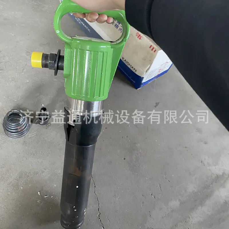 6ade04ac18460cc808a91ee72af1e4