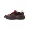 Zapatillas deportivas retro alemanas de cuero suave con aumento de altura y suela gruesa para mujer, versátiles y cómodas zapatillas casuales de moda de otoño para mujer