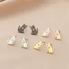 Brincos de Gato Olá Fofo Animais Femininos Luxo Leve Aço Inoxidável Vazado Corte Coração Brincos Fabricantes Atacado