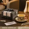 Conjunto vintage de xícara e pires de café em cerâmica, um presente delicado e prático para uma amiga ou melhor amiga, com um toque sofisticado para o chá da tarde.