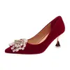 Tacones altos primavera y otoño para mujer punta fina tacón de aguja tacón francés zapatos de boda boca poco profunda zapatos rojos de un solo color versátiles