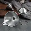Embudo de Acero Inoxidable Resistente a la Corrosión Juego de Tres Piezas Mini Pequeño Embudo de Grado Alimenticio para el Hogar Embudo Dispensador de Aceite Vinagre Vino Especias