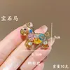 Nuevo Broche de Caballo con Piedras Preciosas, Exquisito Zirconio de Color Microincrustado, Accesorio de Solapa para Traje y Abrigo, Versátil al por Mayor