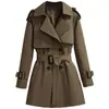 Casaco Trench Feminino Novo Estilo 2026, Estilo Coreano, Comprimento Médio, Design Chique para Figuras Baixas, Sensação de Alto Padrão, Casaco para Outono Inicial e Inverno