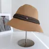 Sombrero de pescador acanalado con bloques de color estilo japonés para mujer, Sombrero de paja para protección solar de verano, Sombrero de sol estilo Chanel para vacaciones en la playa