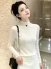 Nuevo suéter de punto de manga larga versátil de corte ajustado, estilo coreano minimalista, cuello semi-alto, para otoño/invierno 2026, para mujer