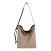 Bolso de mano versátil de moda, estilo retro nuevo, bolso de hombro, bolso tipo cubo, bolso de gran capacidad, bolso tote, bolso cruzado para mujer