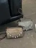 Bolsa de mão trançada transfronteiriça para mulheres, novo modelo de verão 2026, bolsa de ombro estilo boêmio com corrente de contas, bolsa crossbody