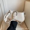 Bolso Pequeño de Moda Nicho para Axila para Mujer 2024 Nuevo Verano Caliente Bolso de Hombro para Viaje al Trabajo Retro Texturizado Bandolera