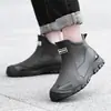 Sapatos baixos branco arroz à prova d'água para primavera e outono, sapatos de borracha antiderrapantes para chef de cozinha, sapatos aquáticos pretos modernos masculinos, sapatos de vau planos para exterior para homens