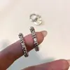 Deixe-me Encantar Zhao Lusi e Xu Yan com o Mesmo Estilo de Luxo Acessível Brincos em Forma de Cobra de Zircônia Novos Brincos e Brincos de Luxo 2025