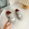 Zapatos Infantiles 2025 Verano y Primavera Nuevos Zapatos Birkenstock para Niñas Zapatos Planos para Niñas Pequeñas Zapatos Gorro Suela Suave Antideslizantes Zapatos para Niños Pequeños