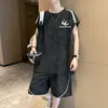 Conjunto de chaleco casual estilo americano para hombre de talla grande, moderno de verano, holgado, versátil, deportivo, elegante, sin mangas, shorts, conjunto de dos piezas
