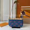 Nova Bolsa de Couro Genuíno de Ombro de Alta Qualidade Flor de Cerejeira Presbiopia Versátil Baguete Tendência Moda Bolsa Quadrada Pequena Bolsa de Ombro Único Transversal
