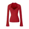 Top sexy e elegante estilo francês com decote quadrado e detalhe torcido no busto, decote em V, mangas compridas, modelagem justa, blusa básica fashion