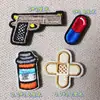 Sello de bordado de computadora de dibujos animados populares elementos de videojuegos con velcro máquina de juegos zapatos bolsa autoadhesivo