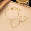 [Pulsera de Moda Caliente Mejor 2] Temperamento Europeo y Americano de Alta Gama K Oro Cruz Acero de Titanio Pulsera Diseño Nicho Estilo Frío Mujeres