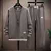 Conjunto casual de sudadera deportiva para hombre, nuevas sudaderas de moda para primavera y otoño combinadas con un conjunto elegante de una marca de moda