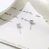 Brincos Quadrados Azuis Exquisitos e Etéreos para Mulheres, Estilo Coreano, Design Único e Versátil, Brincos de Nicho